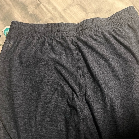 We Wander Sweatpants in navy, size XL - Picture 3 of 3